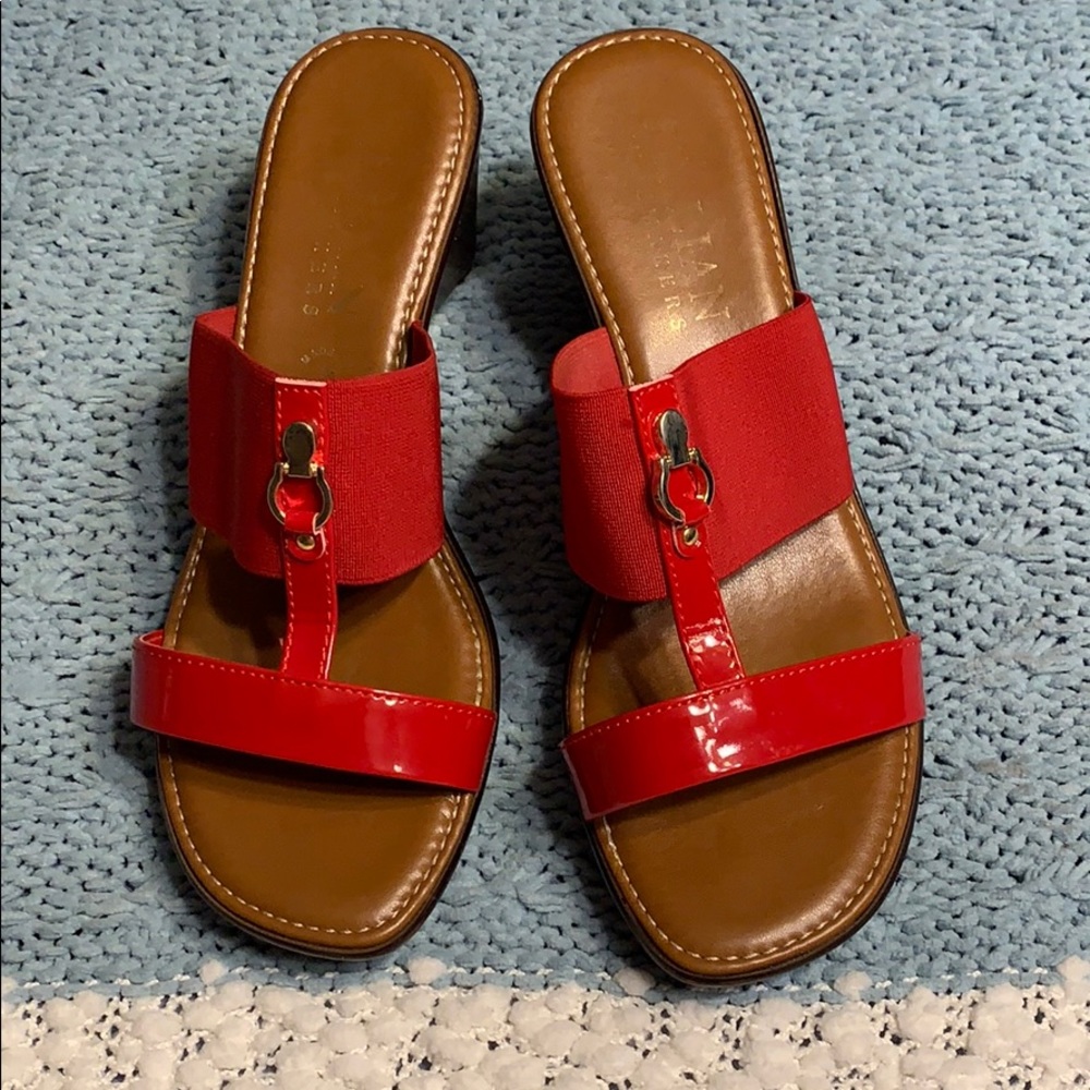 Italian Shoemakers QUIZ Wedge Sandal Shoe RED